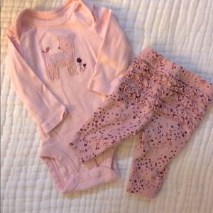 Carter’s newborn matching set